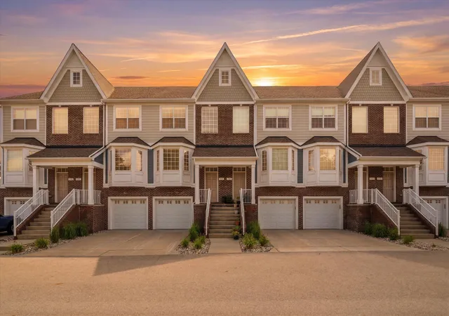 2557-w-towne-st-ann-arbor-mi-48103/hzid_4f6b4376
