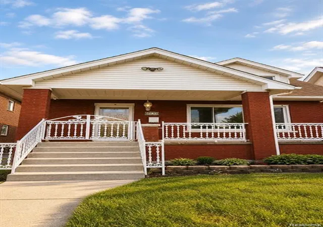 6131-appoline-st-dearborn-mi-48126/hzid_709edf50