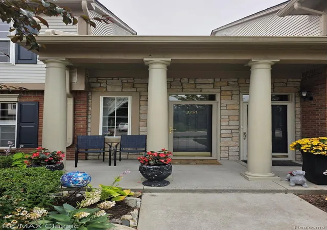 3391-tremonte-cir-s-100-rochester-mi-48306/hzid_6278e9b4