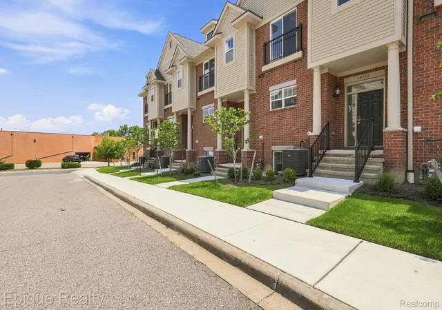 25550-grandview-ln-39-novi-mi-48375/hzid_e951c630