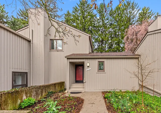 2172-overlook-ct-ann-arbor-mi-48103/hzid_c516bd2f