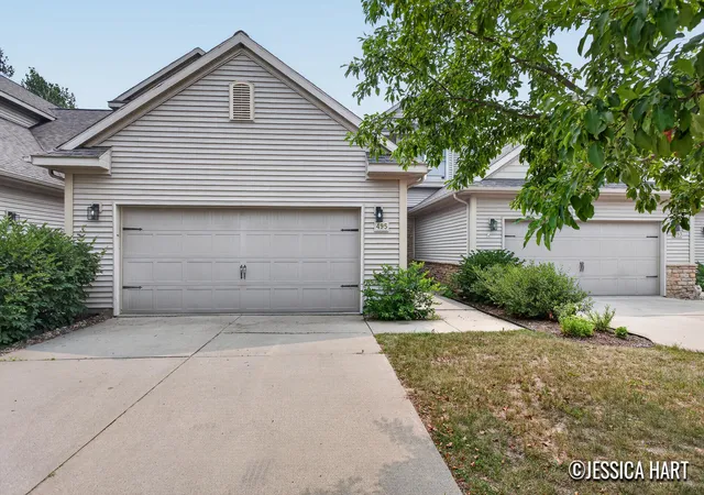 495-morton-ave-3-belding-mi-48809/hzid_8869826f