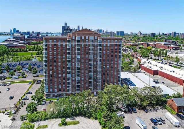 250-e-harbortown-dr-901-detroit-mi-48207/hzid_47451360