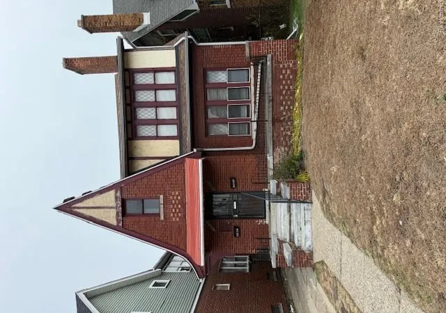15920-22-turner-st-detroit-mi-48238/hzid_6571a6d5