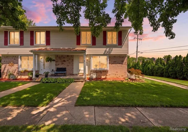 51142-s-foster-rd-11-chesterfield-mi-48047/hzid_e0e1ee9d