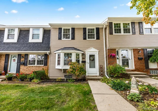 20287-silver-spring-dr-northville-mi-48167/hzid_bd2b9b03