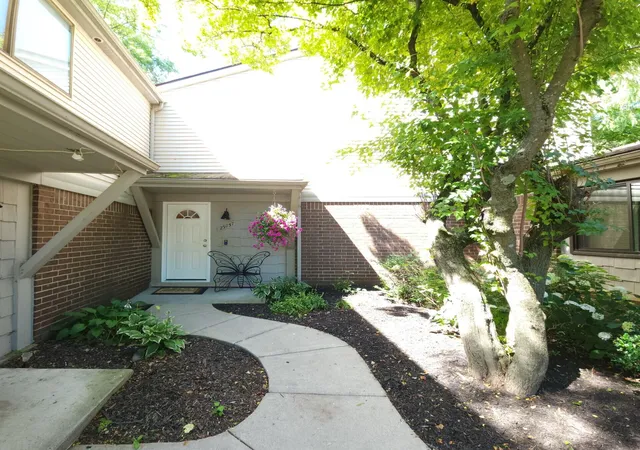 29757-farmbrook-villa-ln-southfield-mi-48034/hzid_df8b492c
