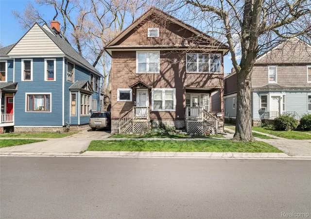 1024-8th-street-port-huron-mi-48060/hzid_a6ef1e93