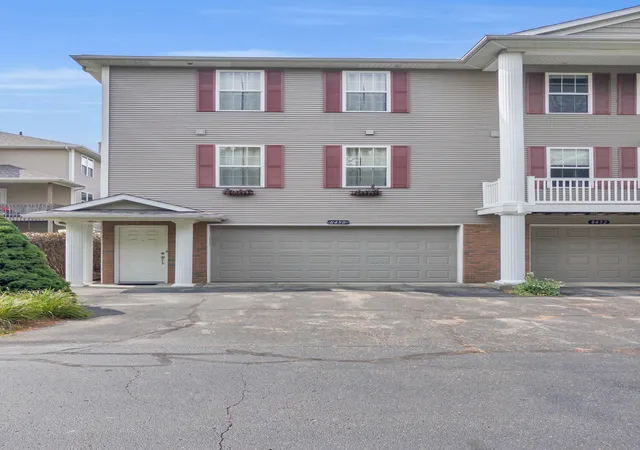 8450-n-center-park-dr-sw-11-byrontownship-kent-mi-49315/hzid_46449c97