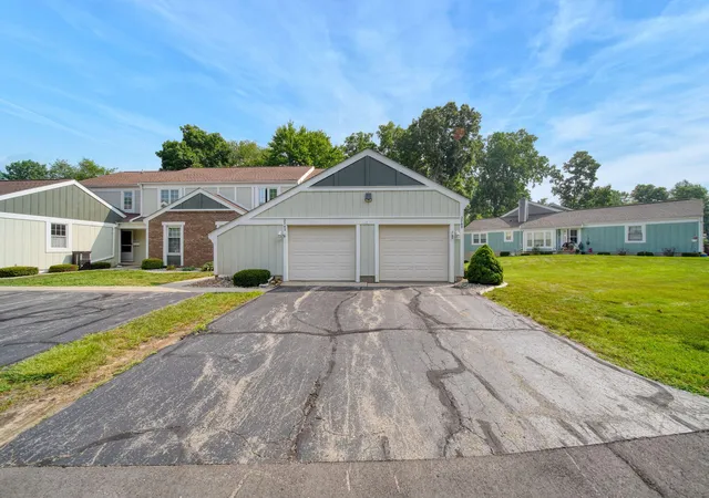 2760-walden-woods-blvd-jackson-mi-49201/hzid_54f0c476