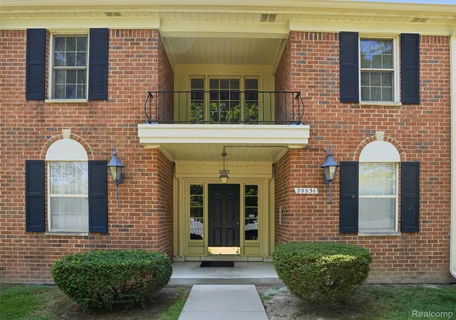 29636-middlebelt-rd-2602-farmington-hills-mi-48334/hzid_521a9de4