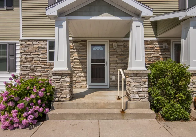 1424-newport-st-traverse-city-mi-49686/hzid_101cd13a