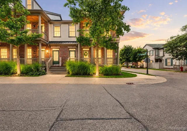 207-jotham-ave-auburn-hills-mi-48326/hzid_06ca579b
