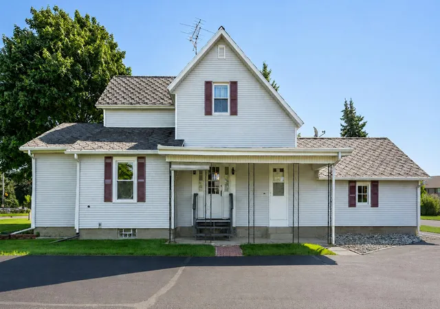 2708-2710-44th-street-grand-rapids-mi-49512/hzid_6c6040a3
