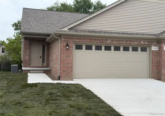 819-chelsea-ridge-ct-howell-mi-48843/hzid_bc05556d