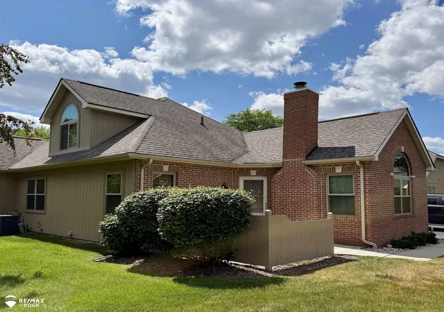 662-perry-crk-dr-grand-blanc-mi-48439/hzid_346f0ef9