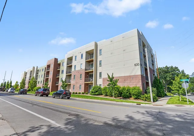630-s-garfield-ave-traverse-city-mi-49686/hzid_d1f9ac24