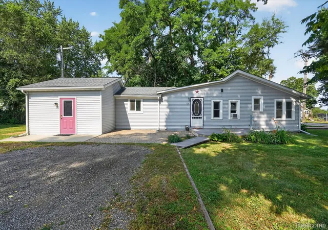 128-front-dr-whitmore-lake-mi-48189/hzid_30812871