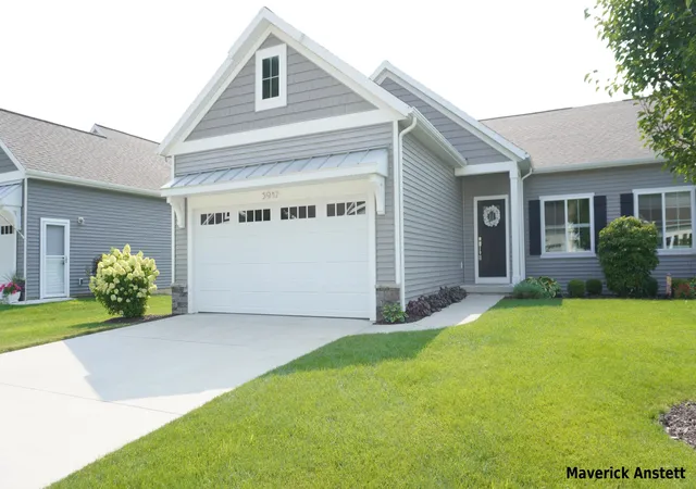 5917-gleneagle-trl-hudsonville-mi-49426/hzid_8102dd16