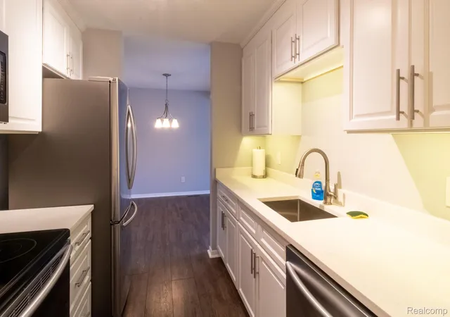 1199-s-sheldon-rd-79-plymouthcity-wayne-mi-48170/hzid_14ef9427