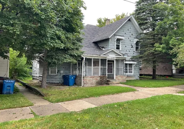 124-w-pine-st-cadillac-mi-49601/hzid_4b46287f