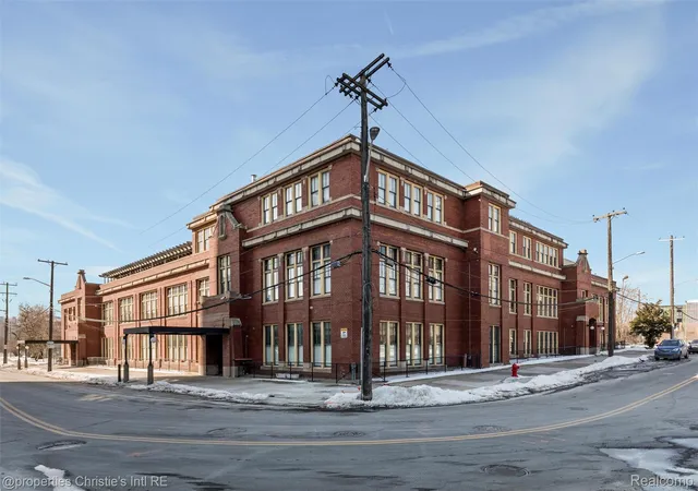 1395-antietam-ave-39-detroit-mi-48207/hzid_5aa5ddff