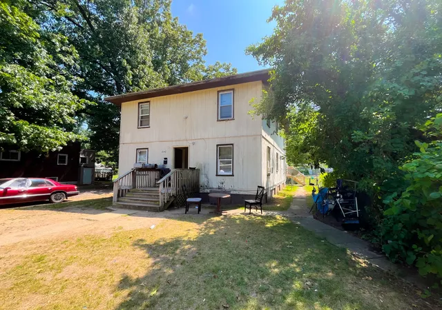 840-e-high-st-benton-harbor-mi-49022/hzid_1a8b07c3