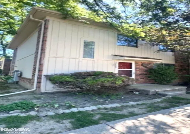 40869-highpointe-dr-clinton-township-mi-48038/hzid_9f82a728