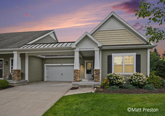 690-braeside-dr-se-gaineschartertownship-kent-mi-49315/hzid_0a8b0b6e