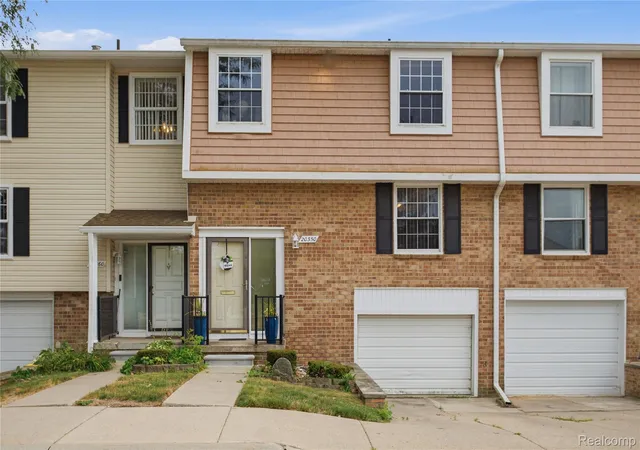 20350-weybridge-st-clinton-township-mi-48036/hzid_86d9fa1b