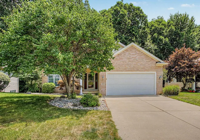 3015-s-wood-dale-dr-summittownship-jackson-mi-49203/hzid_905a96bf