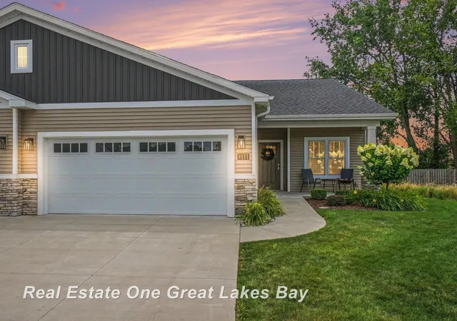 4111-woodburn-ct-saginawchartertownship-saginaw-mi-48603/hzid_404be226