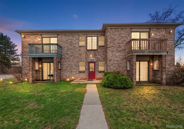 286-e-13-mile-rd-madison-heights-mi-48071/hzid_d4995e9f