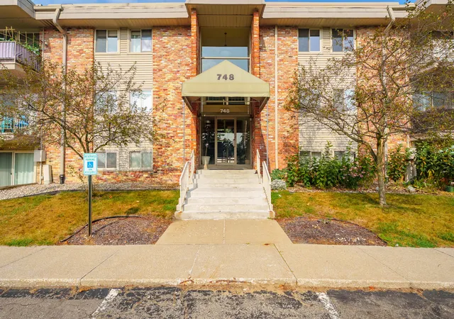 748-w-kilgore-rd-303-kalamazoo-mi-49008/hzid_a53011bf