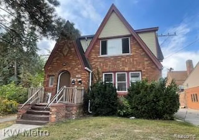 15895-cloverlawn-st-detroit-mi-48238/hzid_5a7baa5c