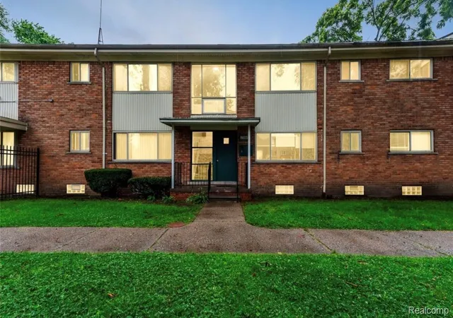 17332-bentler-304-detroit-mi-48219/hzid_c16bb212