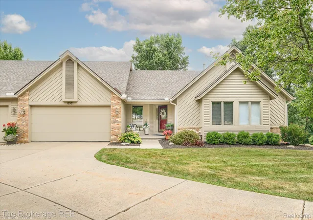 8101-sawgrass-trl-grand-blanc-mi-48439/hzid_e1621538