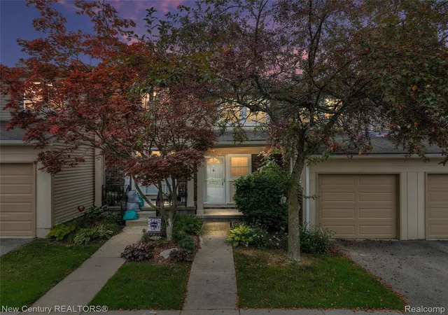 1689-brentwood-dr-troy-mi-48098/hzid_575c95c8