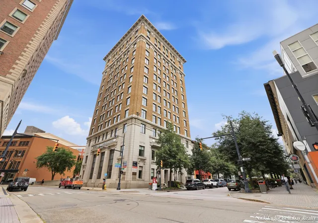 60-monroe-ctr-st-nw-7c-grand-rapids-mi-49503/hzid_f3e02d37