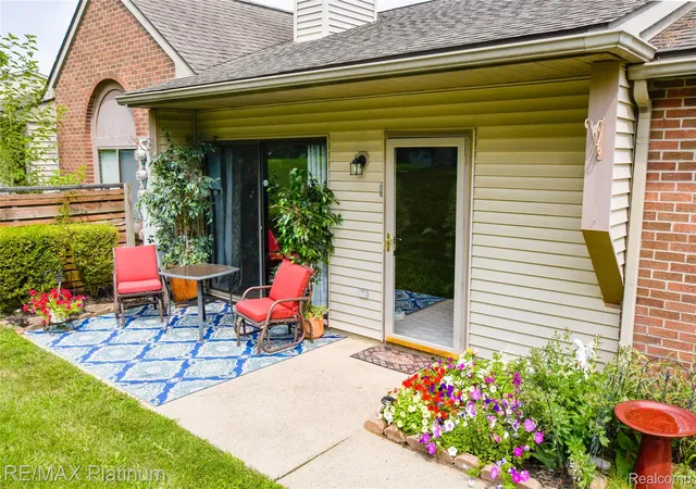 338-spring-brooke-dr-brighton-mi-48116/hzid_a0169eaa