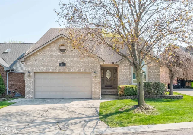 15764-winners-cir-clinton-township-mi-48035/hzid_efd19c4b
