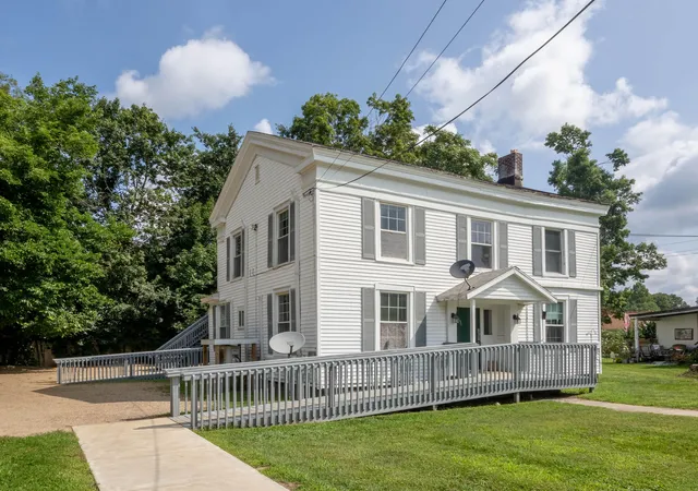 621-oak-st-paw-paw-mi-49079/hzid_45c60902