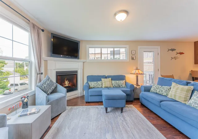 151-e-railroad-ave-traverse-city-mi-49686/hzid_50f376df