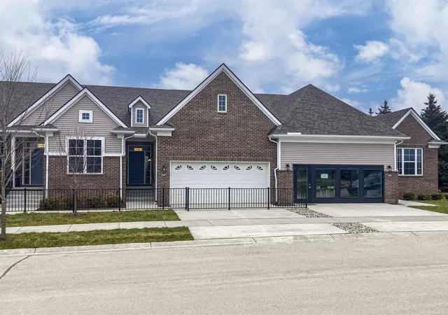 2239-chase-dr-hartlandtownship-livingston-mi-48855/hzid_1b01cab4