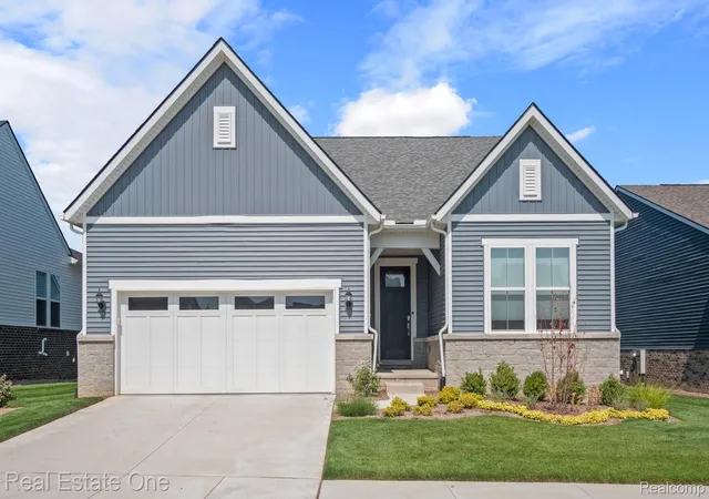 1656-moss-dr-milford-mi-48381/hzid_e49b324c