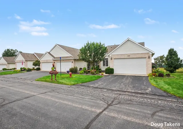 8215-stoney-ln-sw-byron-center-mi-49315/hzid_cffe1d0b
