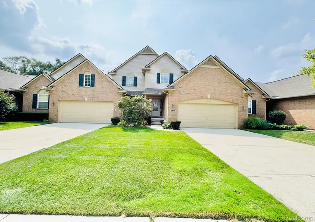 8055-springdale-dr-white-lake-mi-48386/hzid_4ffe4db4