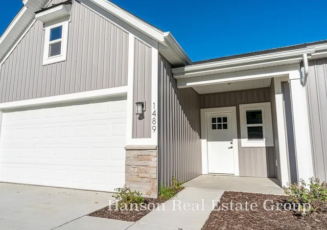 1389-center-hill-rd-se-29-lowellchartertownship-kent-mi-49331/hzid_29a1889a