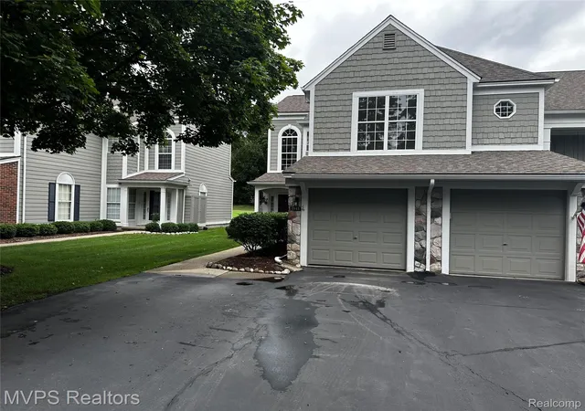 1945-eagle-pointe-72-bloomfieldchartertownship-oakland-mi-48304/hzid_6f137e88