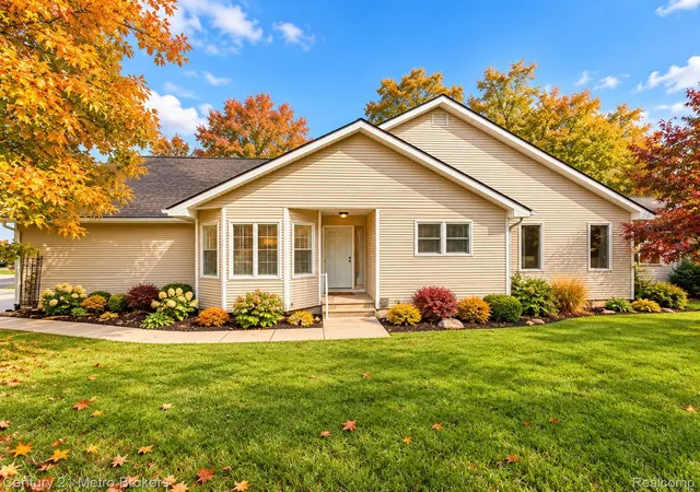 9409-linda-dr-davison-mi-48423/hzid_78113aaf